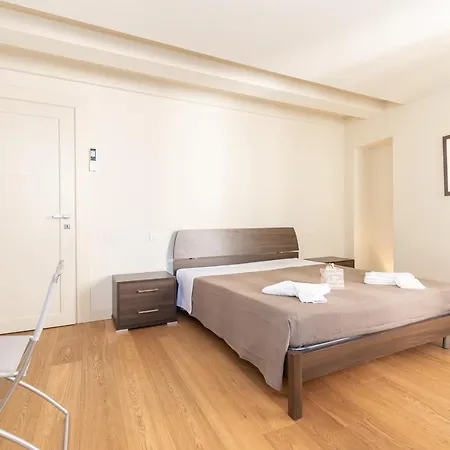 Palazzetto Il Mangano - F&l Appartamento Brescia