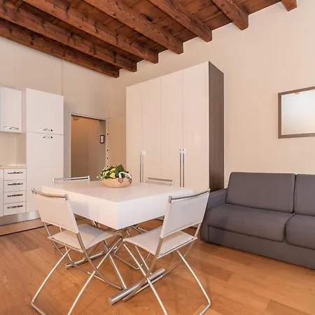 Apartment Palazzetto Il Mangano - F&l *