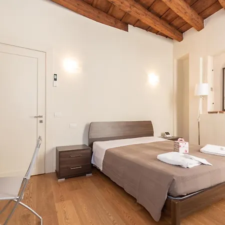 Palazzetto Il Mangano - F&l Brescia