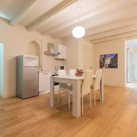 Palazzetto Il Mangano - F&l Brescia