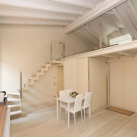 Palazzetto Il Mangano - F&l Brescia